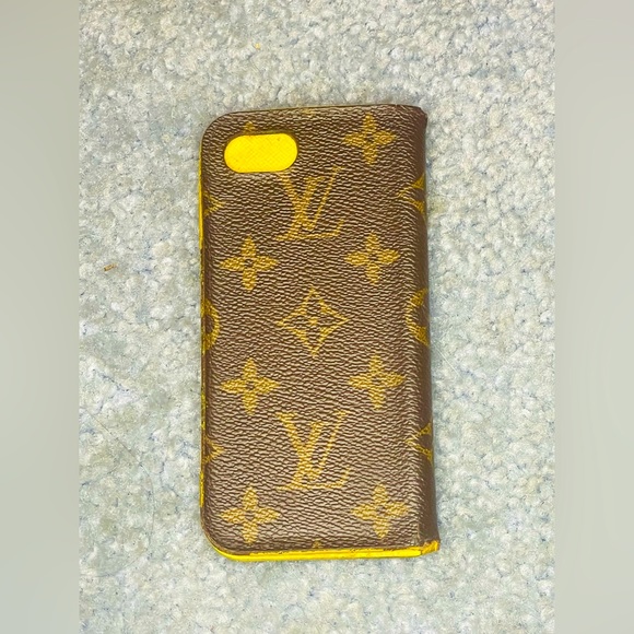 Louis Vuitton Accessories - LOUIS VUITTON  vintage Monogram iPhone 6 Plus Case M61631 LV